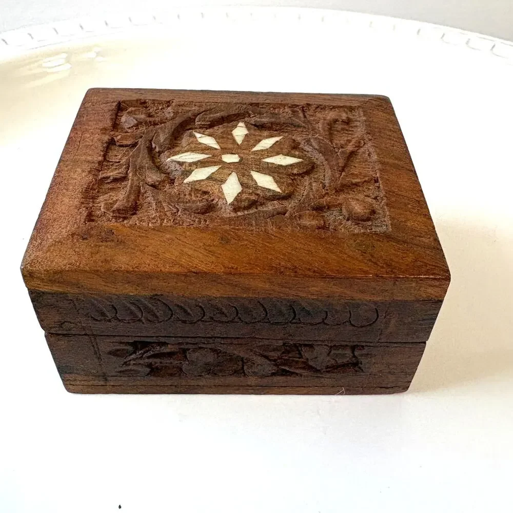 Vintage Folk Art Hand Carved Wood With Inlay Trinket Box